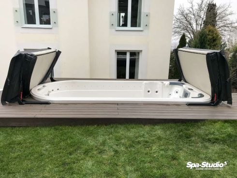 SPA-Studio® is the exclusive European distributor of family hot tubs and SWIM SPAs from Canadian Spa International®.