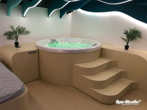 SPA-Studio® is the exclusive European distributor of family hot tubs and SWIM SPAs from Canadian Spa International®.