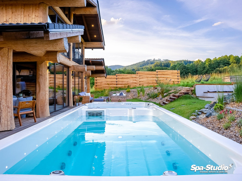 Fitness swimming or rehabilitation exercise has never been easier in a swimming SWIM SPA with counterflow by SPA-Studio®.