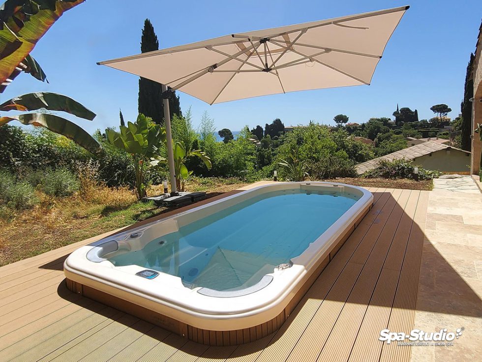 Home whirlpools and SWIM SPA for reasonable prices in Prague, Mlada Boleslav, Brno, Ostrava and Bratislava by SPA-Studio®.