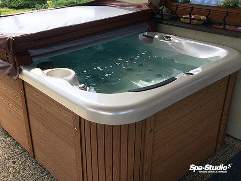 Prodejce Spa-Studio® poskytuje maximální a nejdelší prodloužené záruky na vířivé vany a plavecké bazény SWIM SPA.