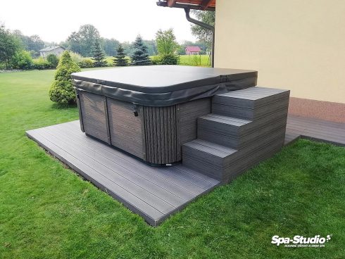 Spare parts for whirlpools, whirlpool service and complete realization including excavation work and carpentery are a matter of course for SPA-Studio®.