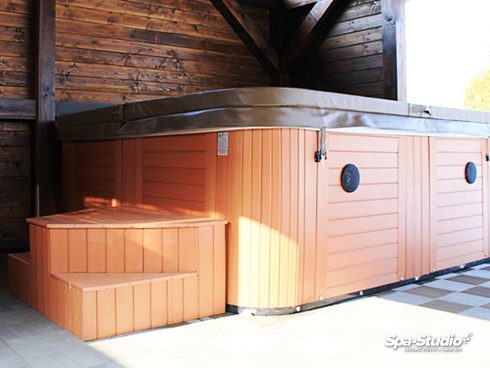 Delphina Canadian Spa International® family hot tub on the terrace - Spa Studio Bratislava