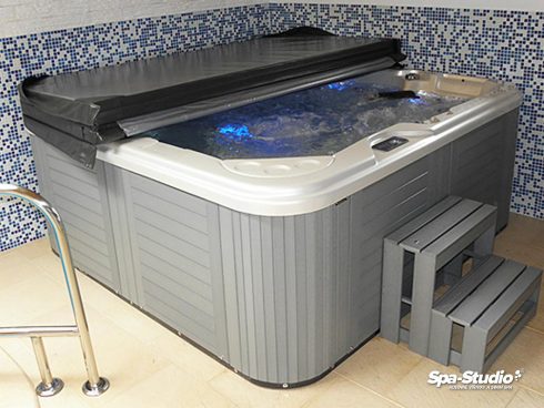 Create a home spa with hot tub Delphina Canadian Spa International® Spa Studio Bratislava