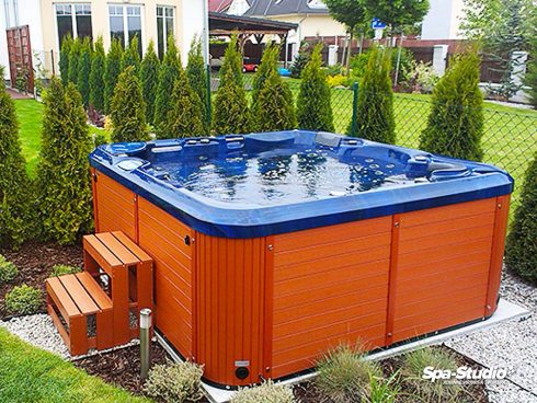 Service of the SPA-Studia® whirlpools as well as of other brands whirlpools is offered by our company across the whole Czechia and Slovakia. All spare parts are always available on stock.